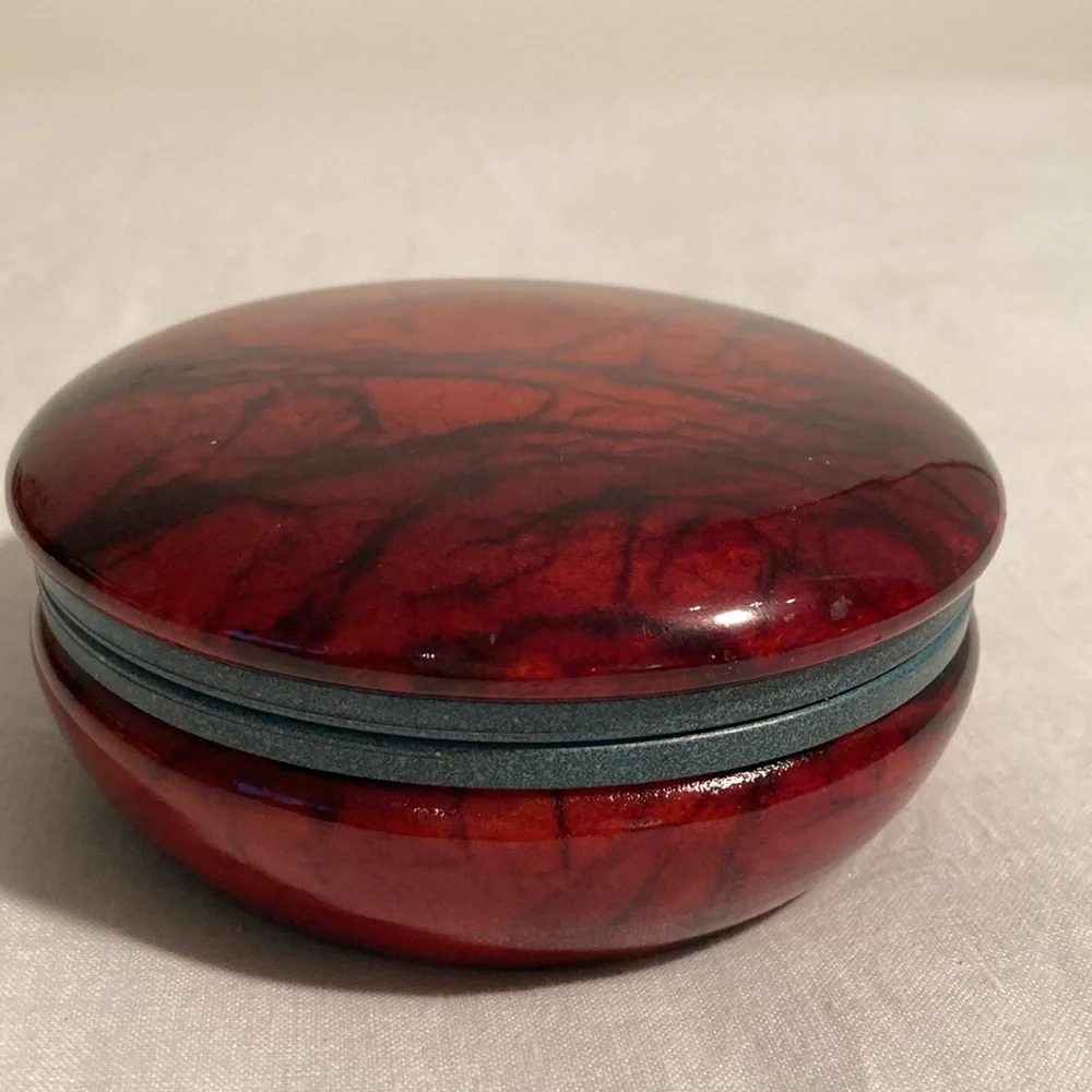 Pier 1 alabaster hand carved Jewelry Box made in Italy